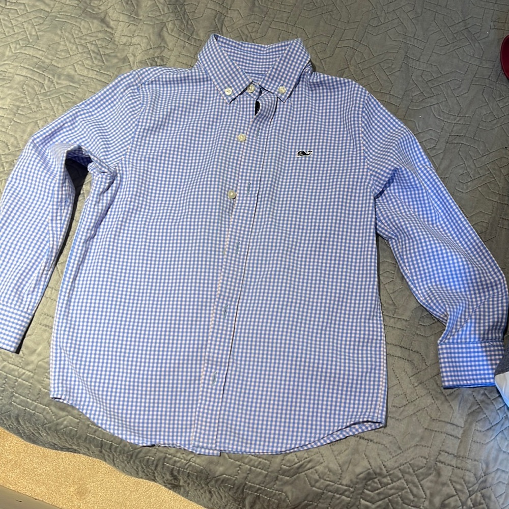 Vineyard vines
